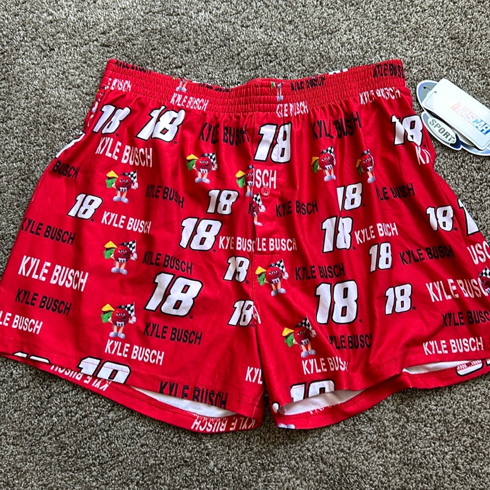 Men’s pajama shorts. NASCAR size L, Kyle Busch